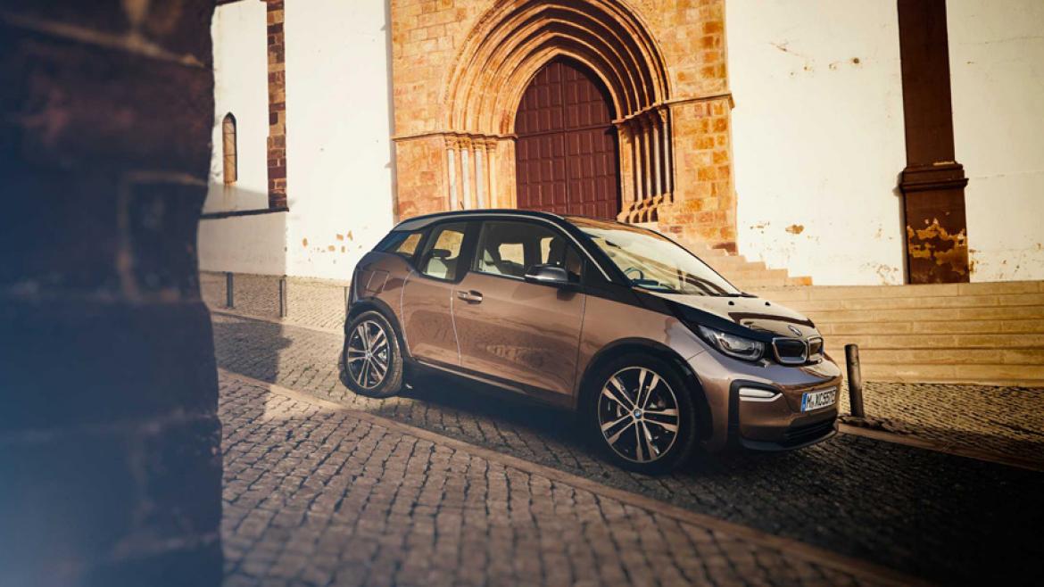 【新型 BMW】BMW i3 バッテリー容量30%アップで最大航続距離466kmを達成。